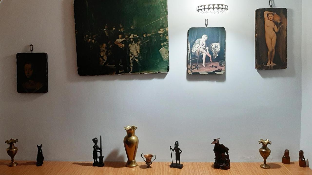 Victoria Guesthouse Kutaisi Bagian luar foto