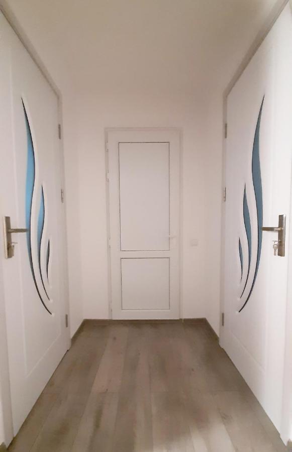 Victoria Guesthouse Kutaisi Bagian luar foto
